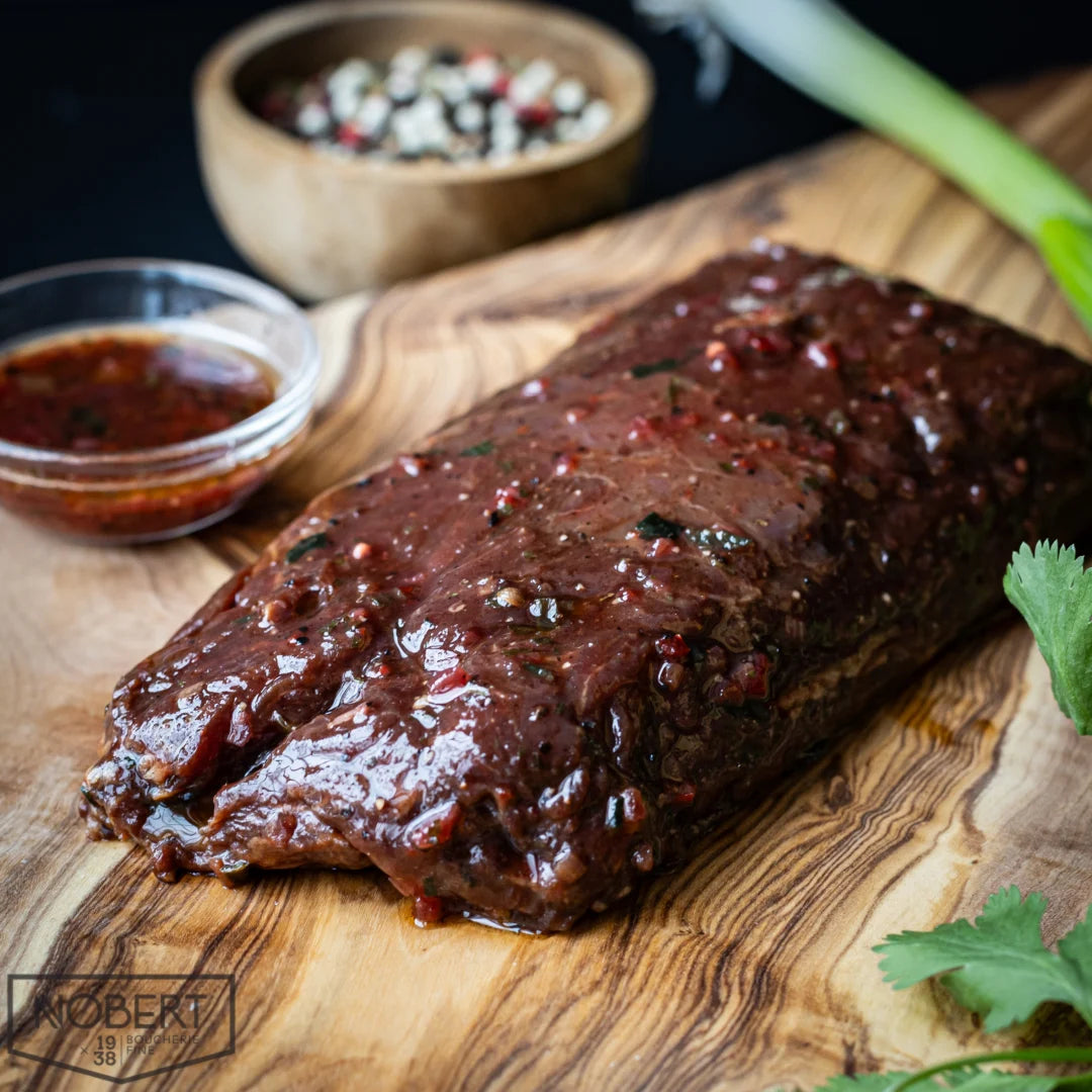 Bavette de boeuf AAA marinée au vin rouge et poivre
